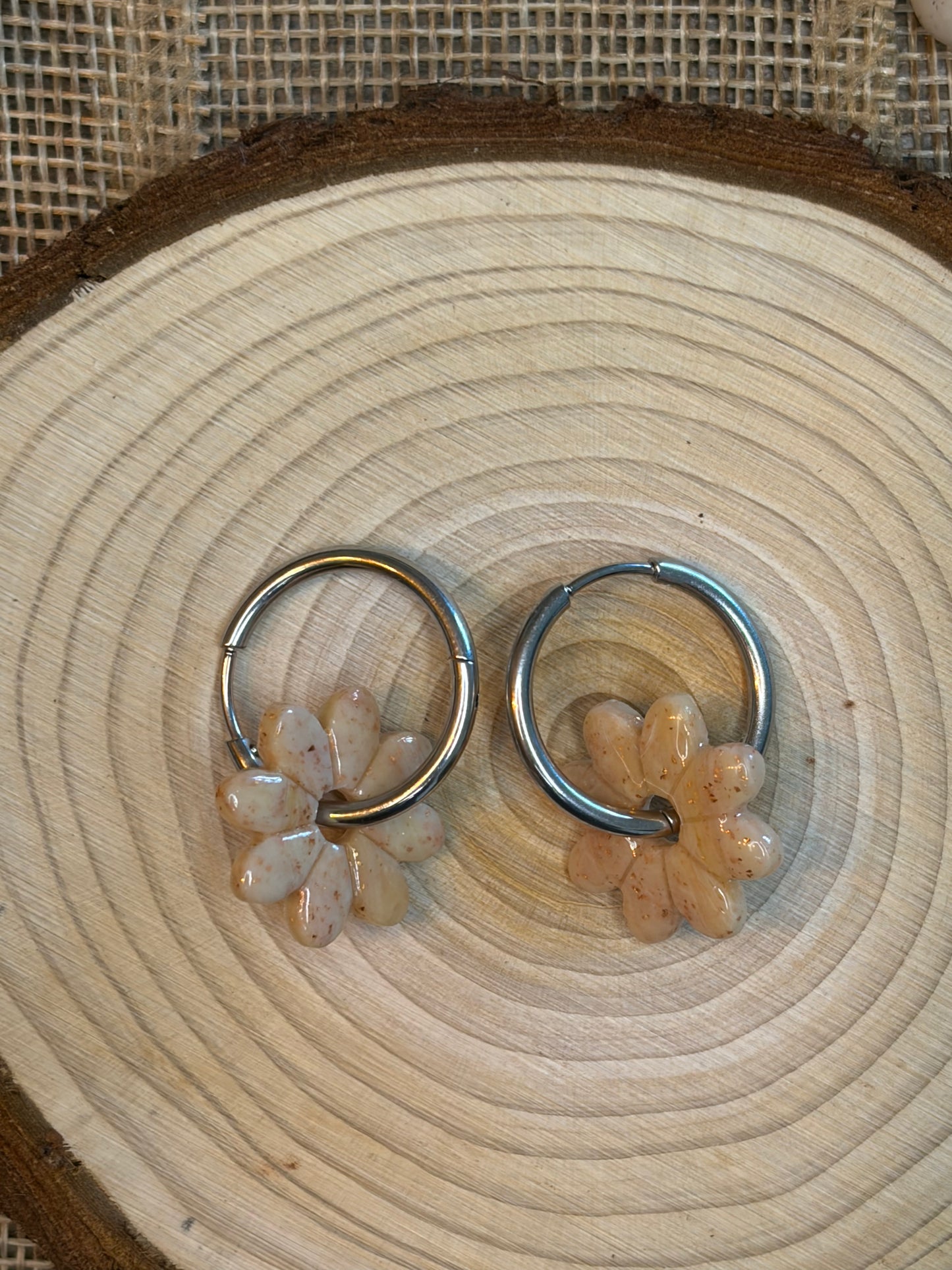 Pampille Dora beige rosé + créole argent 20 mm